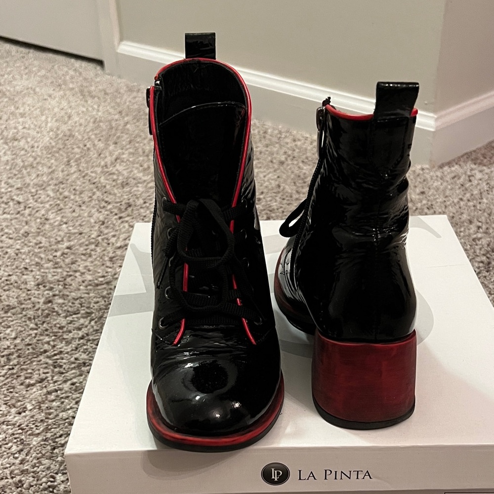 Black Patent Lace-Up Ankle Boots with Red Trim and Block Heel - Picture 2 of 6